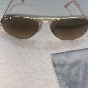 Ray ban polarized avatar sunglasses barely used